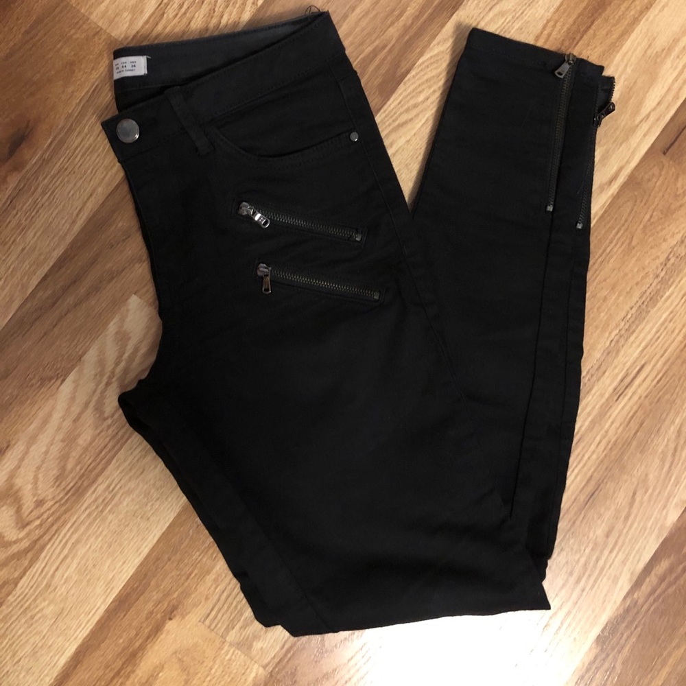 Zara “Basic Denim” Black Skinny Pants